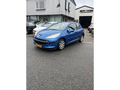 Peugeot 207 1.4-16V Color-line Airco Apk t/m 02-04-2026