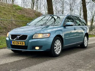 Volvo V50 1.8 Edition II | Leder | Stoelverwarming | Trekhaak | Dealer onderhouden | Zeer mooie staa