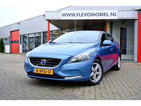 Volvo V40 1.6 T2 Momentum Navi|Clima|Stoelverw|LMV