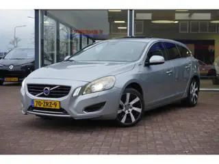 Volvo V60 2.4 D6 AWD Plug-In Hybrid Pure Limited Automaat | Airco | Elek. pakket | LM velgen | Vol o