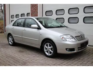 Toyota Corolla 1.6 VVT-i Linea Sol * Sedan / Clima / 91.243Km *