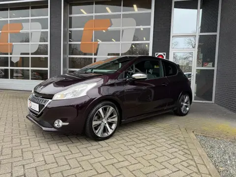 PEUGEOT 208 1.6 THP XY Leer - stoelverw - panno.