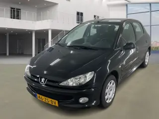 Peugeot 206 1.4 Génération/CRUISECONTROL/NIEUWE APK