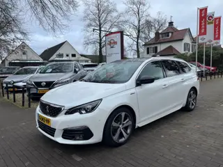 PEUGEOT 308 SW 1.5 BLUEHDI GT-LINE / PANODAK / ADAP. CRUISE / CARPLAY / NAVI