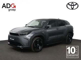 Toyota Urban Cruiser Dynamic 61 kWh  | Keyless Entry | Stuurwielverwarming | Navigatie | Apple Carpl