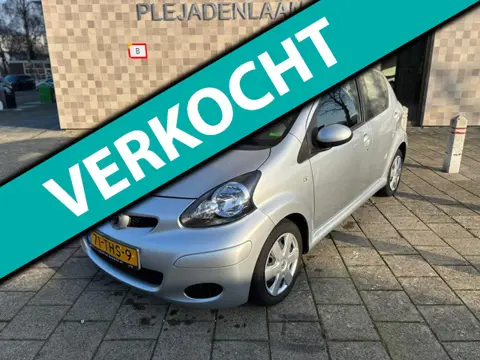 Toyota Aygo 1.0-12V Comfort Navigator|Airco|5Drs|E-Ramen|Apk