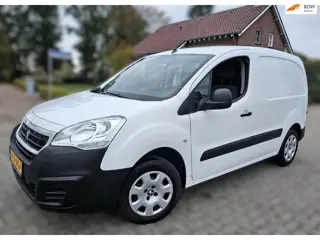 Peugeot Partner 1.6 VTi met Airco, Navi, Cruise, PDC, Etc.