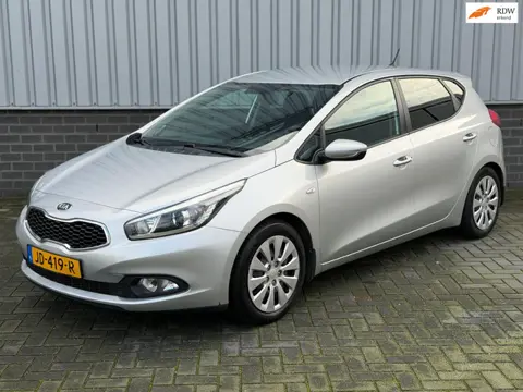 Kia Cee'd 1.4 CVVT X-tra |Airco|CruiseCtrl|5 Deurs|Bluetooth|