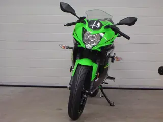 Kawasaki NINJA 125 (2019)