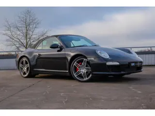 Porsche 997 Cabrio 3.8 Carrera 4S