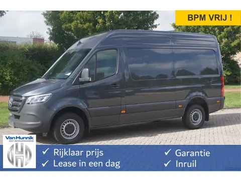 Mercedes-Benz Sprinter 317CDI Pro L2H2 BPM VRIJ!! 10.25" Mbux Cam, Gev. Stoel, 3.5T Trekgewicht, LED