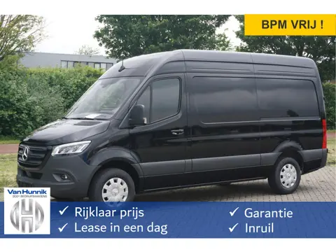 Mercedes-Benz Sprinter 317CDI Pro L2H2 BPM VRIJ!! 10.25" Mbux Cam, Gev. Stoel, 3.5T Trekgewicht, LED