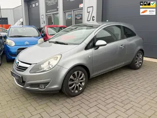 Opel Corsa 1.2 AIRCO | CRUISE | ELEKTR PAKKET | APK 9-26 | NAP |
