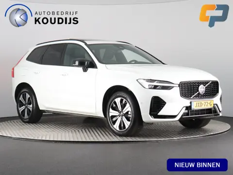 Volvo XC60 2.0 T6 Plug-in hybrid AWD Plus Dark (Pano / 360 Cam / H&K / Winterpakket)