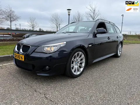 BMW 5-serie Touring 520i Corporate Lease Business Line Sport * APK * NAP *