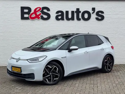 Volkswagen ID.3 First Plus 58 kWh SOH 86% Adaptive cruise Climate Stuur-/stoelverwarming Navi Apple 