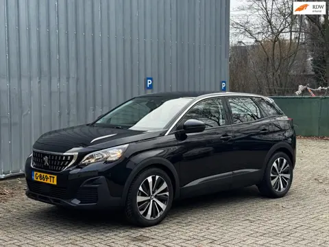 Peugeot 3008 1.2 PureTech / 19" Velgen / Driem vernieuwd / Nette auto!