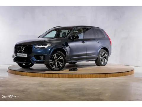 Volvo XC90 2.0 T8 Recharge AWD R-Design Longe range | Panorama dak | Zwenkbare trekhaak | Harman Kar