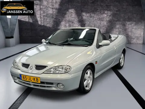 Renault Mégane Cabrio 1.6-16V Sport Way | Windscherm | Airco | Lage Km Stand