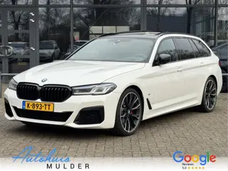 BMW 5 Serie Touring 520i High Executive M-Sport/Panorama/Leer/Head-Up/Laser/Navi/Clima/Cruise
