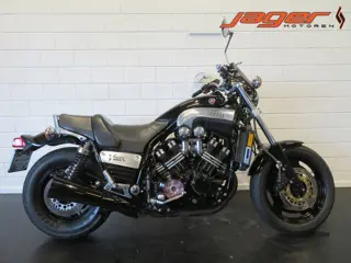 Yamaha V-MAX VMAX 1200 BLACK-MAX (bj 1998)