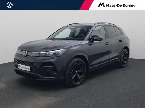 Volkswagen Tiguan 1.5eTSI/150PK DSG R-Line Black Style · Navigatie · Trekhaak · Massagefunctie · App