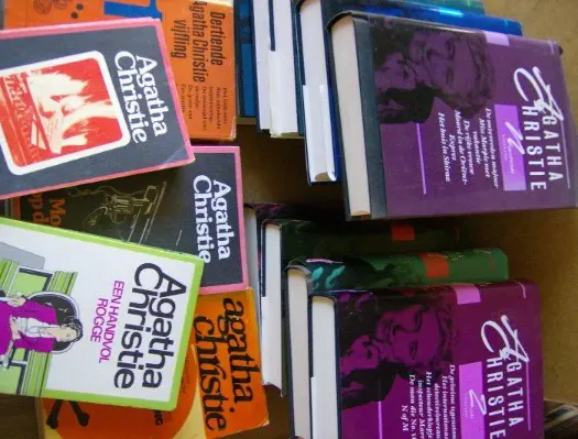 15x agatha christie adv6159