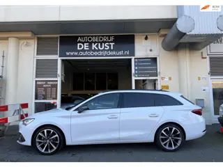 Seat Leon Sportstourer 1.0 eTSI AUT 2021 FR