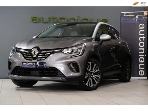 Renault Captur 1.6 E-Tech Plug-in Hybrid 160 Initiale Paris *PANORAMADAK* 56dkm ZEER LUXE