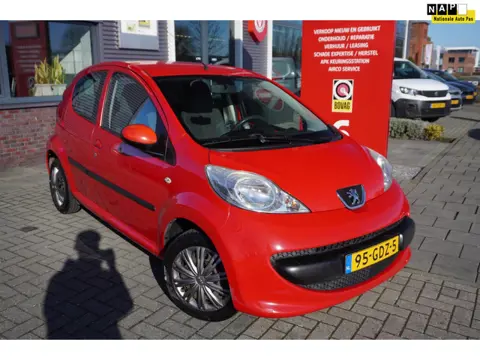Peugeot 107 1.0-12V XS / Radio / Elektrische ramen / NAP