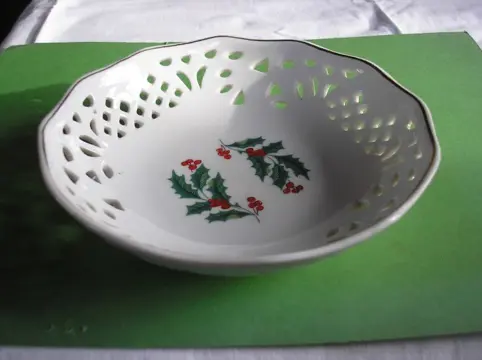 Kerst schaaltje - mooie open rand