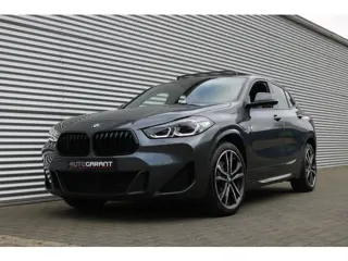 BMW X2 xDrive25e M-Sportpakket Shadowline 220PK (Panoramadak Sportleder/Memory Navi/Camera Harman/Ka