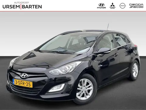 Hyundai i30 1.6 GDI i-Vision | navigatie | achteruitrijcamera | trekhaak | cruise control | climate 