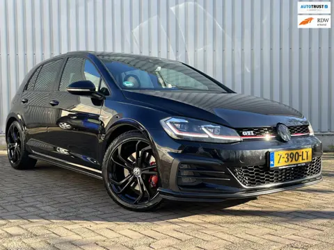 Volkswagen Golf 2.0 TSI GTI Performance Dynaudio LED Keyless Standkachel!