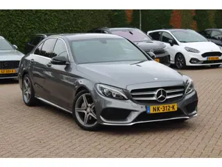 Mercedes-Benz C-Klasse 180 AMG Sport Edition / Leder / Navigatie / Parkeerhulp / 18'' / Bluetooth / 