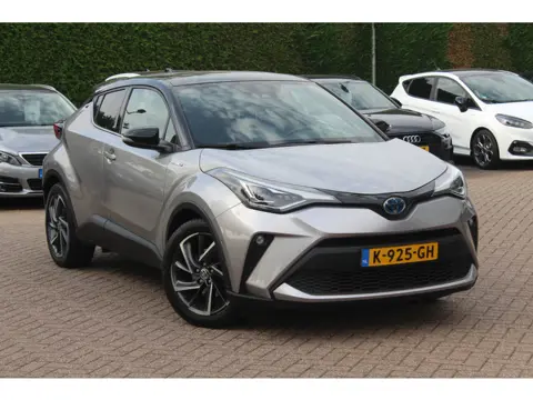 Toyota C-HR 2.0 Hybrid Bi-Tone / Trekhaak / Camera / Leder / 18'' / Navigatie / Keyless / DAB / ACC
