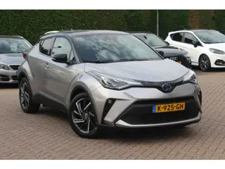 Toyota C-HR 2.0 Hybrid Bi-Tone / Trekhaak / Camera / Leder / 18'' / Navigatie / Keyless / DAB / ACC