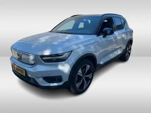 Volvo XC40 Recharge P8 AWD R-Design / SoH 92,1% / Trekhaak / Panoramadak / Camera / Keyless / Harman