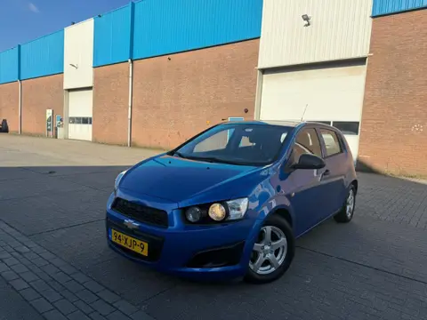 Chevrolet Aveo 1.2 LS | 12MND GARANTIE | NW APK | AIRCO | CRUISE | LMV |TREKHAAK |