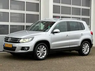 VOLKSWAGEN TIGUAN 1.4 TSI 160PK Lounge Aut. Navi Camera Trekhaak NW APK!