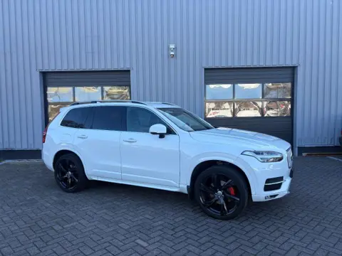 VOLVO XC90 2.0 T5 AWD MOMENTUM 7-persoons I Trekhaal I All-in prijs!