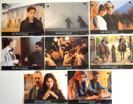 LES AMES FORTES lobbycard set.