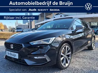 SEAT Leon TSI 204pk DSG Hybrid PHEV FR (Pano,Trekhaak,Camera,Virtual)