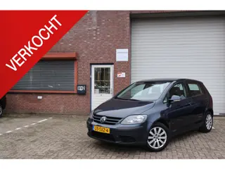 Volkswagen Golf 1.6 FSI Turijn APK Trekhaak Airco