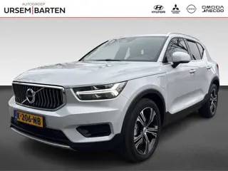 Volvo XC40 1.5 T4 Recharge R-Design Expression | Wegklapbare Trekhaak