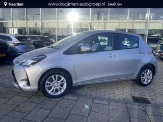 Toyota Yaris 1.5 Hybrid Active Lmv|Camera