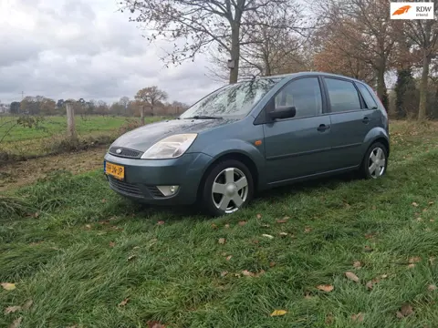 Ford Fiesta 1.4-16V First Edition