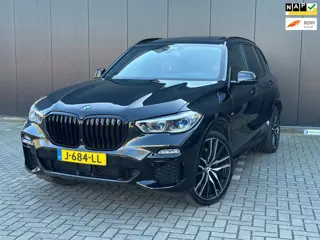 BMW X5 XDrive45e M-Sport PANO l Head-Up l Laser l 360 Camera l Dealer onderhouden!