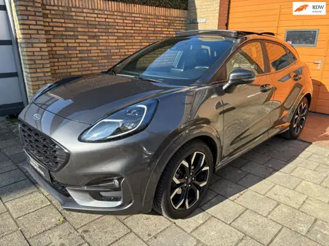 Ford Puma 1.0 EcoBoost Hybrid ST-Line X / Full options!