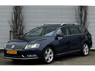 Volkswagen Passat Variant 1.8 TSI Highline 161PK Automaat / PANO / LEDER